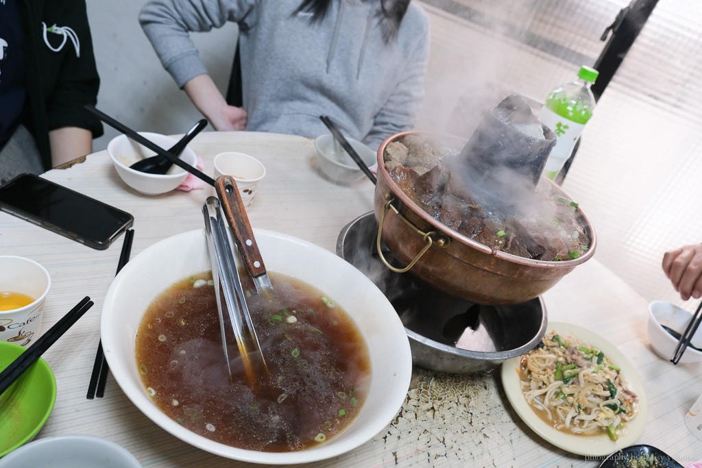 清真恩德元餃子館牛肉火鍋, 台中牛肉丸, 伊斯蘭料理, 清真恩德拉皮, 羊肉丸鍋