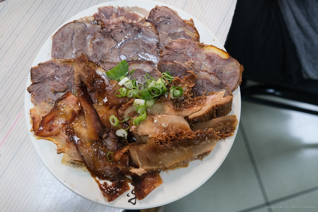 清真恩德元餃子館, 台中牛肉火鍋, 台中牛肉丸, 伊斯蘭料理, 清真恩德拉皮, 羊肉丸鍋