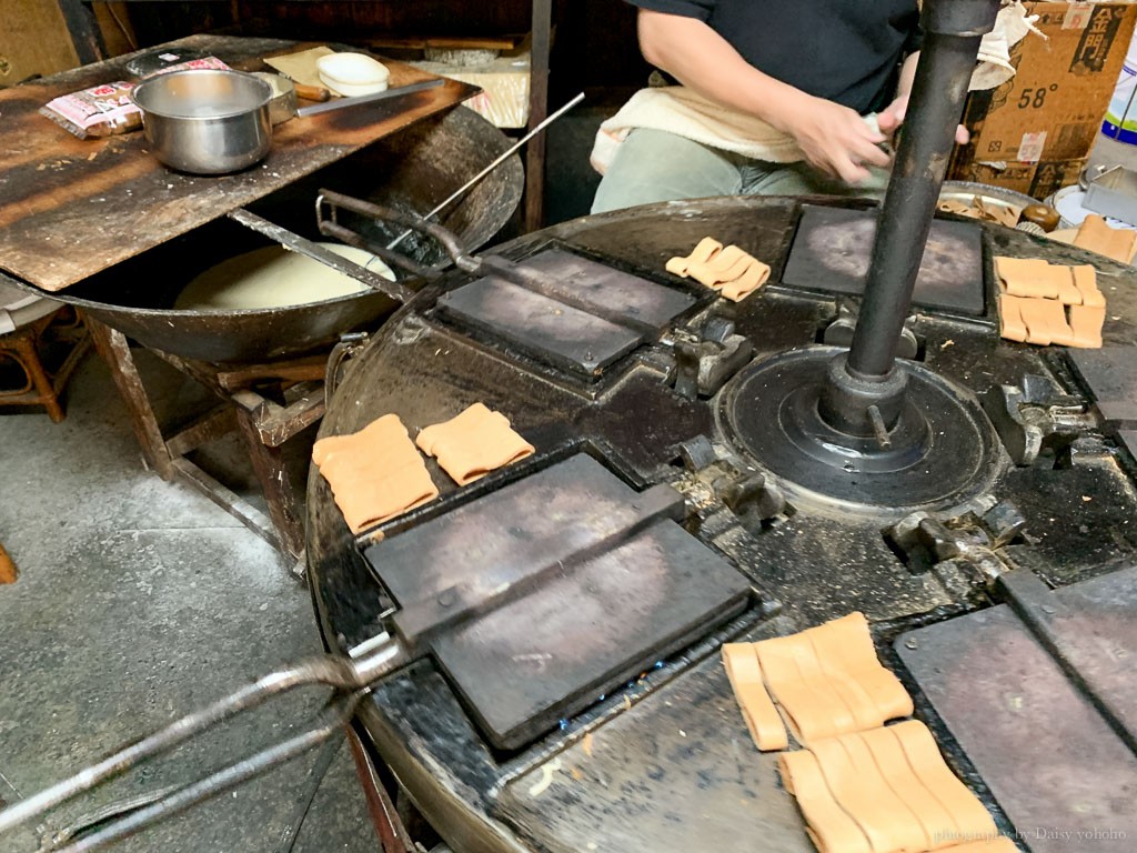 連得堂餅家, 連得堂宅配, 雞蛋煎餅, 台南古早味手工煎餅, 手工煎餅, 連得堂預訂代購