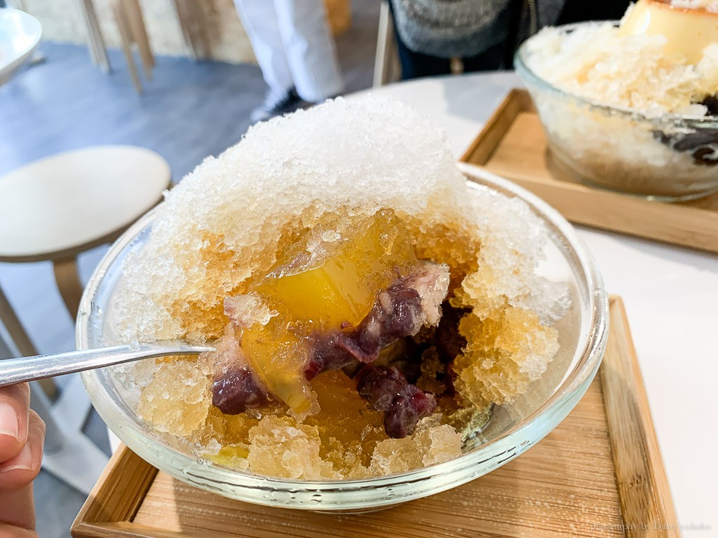 美雪冰菓室, 虎尾寮美食, 台南東區冰店, 台南草莓冰, 日式文青風冰店, 冬季限定草莓冰, 四果冰, 網美系冰品, 大草莓冰