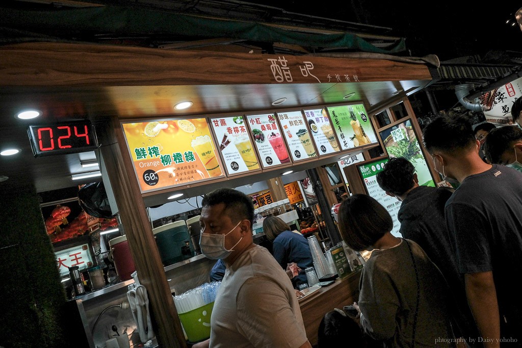 瑞豐夜市, 瑞豐夜市必吃推薦, 高雄夜市, 高雄巨蛋站美食, 高雄萬國牛排, 瑞豐美食