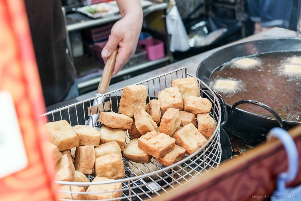 [食記] 高雄 瑞豐夜市 石記臭豆腐，還有炸豆皮～