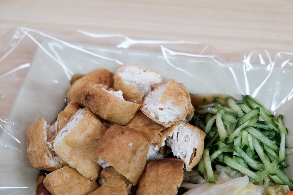 瑞豐夜市, 瑞豐夜市必吃推薦, 高雄夜市, 高雄巨蛋站美食, 石記臭豆腐, 炸豆皮