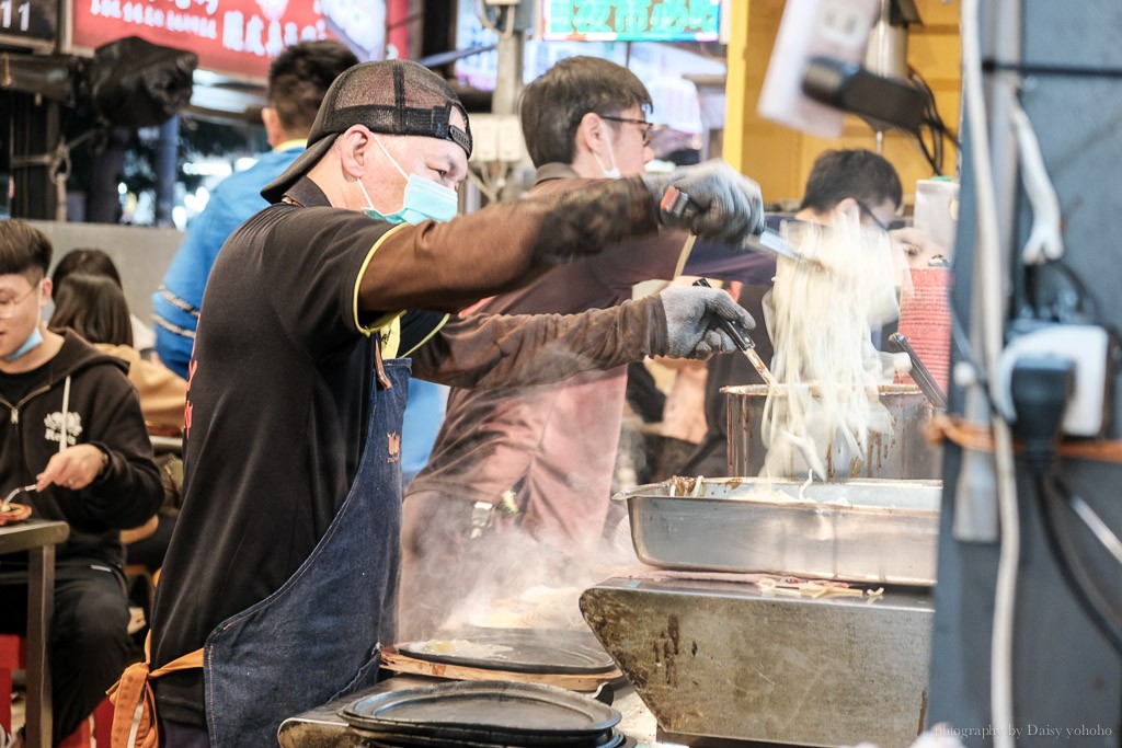 瑞豐夜市, 瑞豐夜市必吃推薦, 高雄夜市, 高雄巨蛋站美食, 萬國牛排, 瑞豐美食