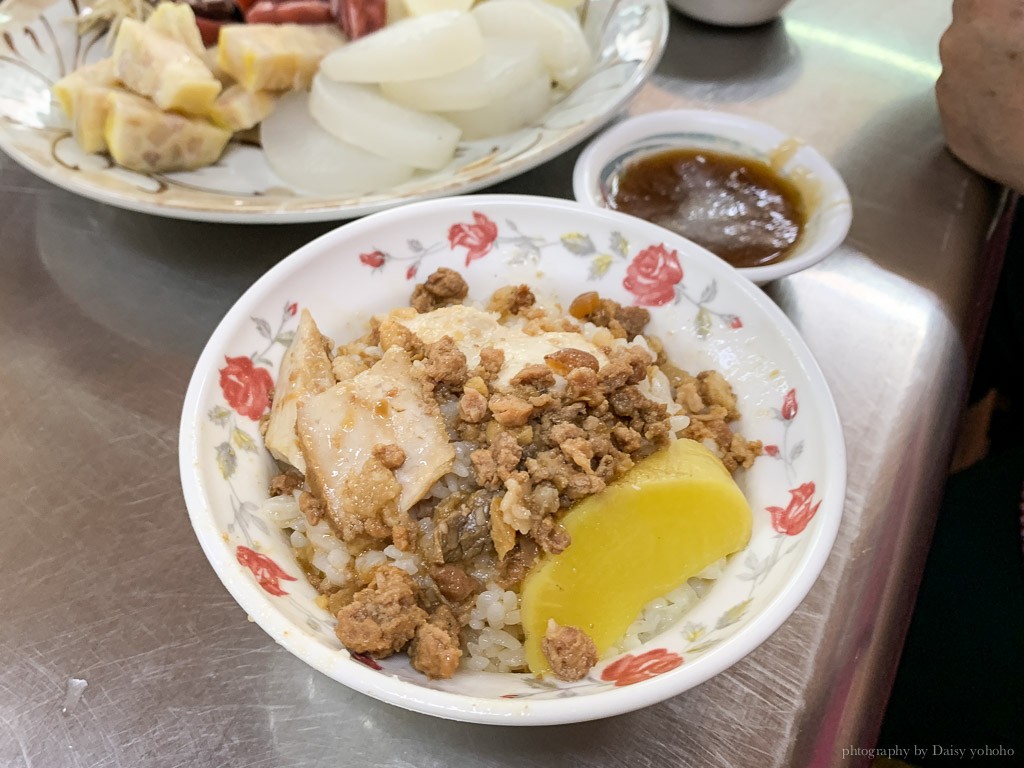 朝陽街魯肉飯, 源滷肉飯菜鴨魯熟肉, 嘉義美食, 嘉義小吃, 嘉義滷肉飯, 嘉義早餐, 嘉義古早味, 嘉義涼菜, 朝陽街早餐