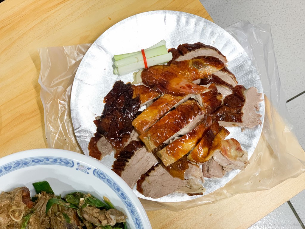 瀟湘園餡餅 / 蔥油餅，從民國路到和平路，早餐下午都有賣的眷村口味點心 @黛西優齁齁 DaisyYohoho 世界自助旅行/旅行狂/背包客/美食生活