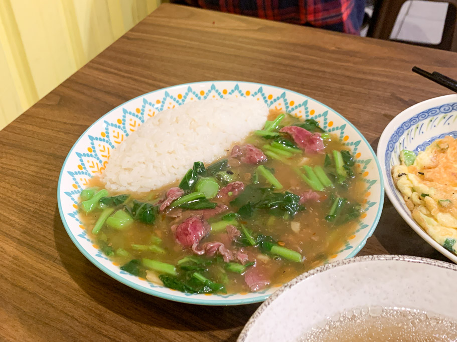 蘇牛肉湯, 苏 - 牛肉湯, 台南溫體牛, 崇德路美食, 崇德路小吃, 台南小吃, 台南牛肉湯, 台南市立醫院美食