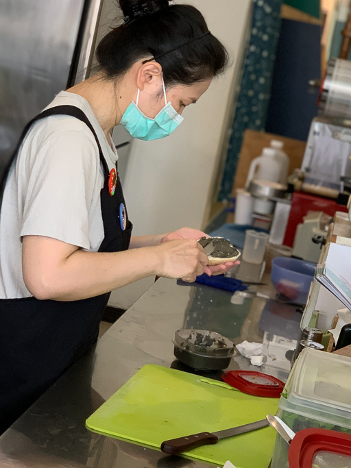 嘉義安樂街唯辰早午餐，料理用心的手作健康餐點，現刨薯餅、手打漢堡排、墨魚堡