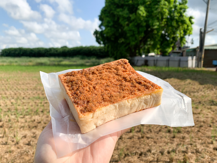 蔡阿姨早餐店，厚片全加再加煎肉片！嘉義在地人也在吃的早餐店。