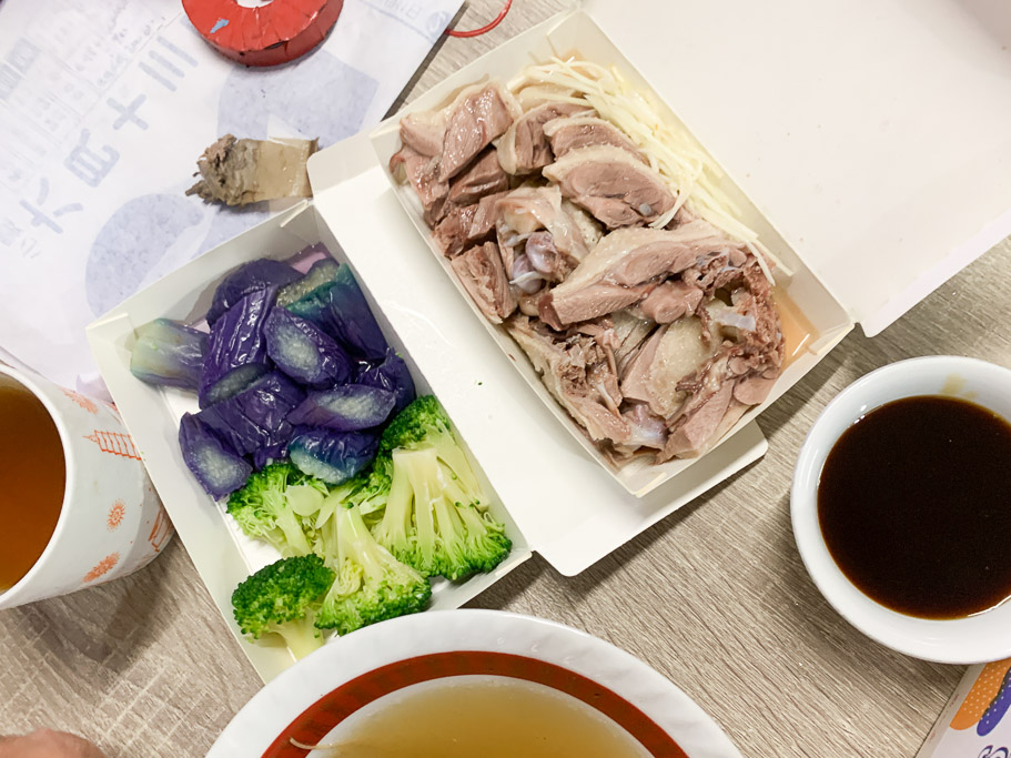 阿順鵝肉，嘉義台林街的美味鵝肉店，鹹水超入味！鵝肉肉質嫩好好吃