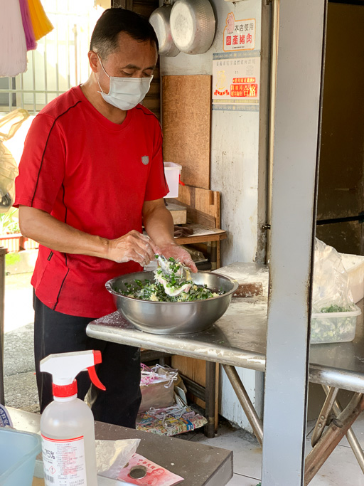 瀟湘園餡餅 / 蔥油餅，從民國路到和平路，早餐下午都有賣的眷村口味點心