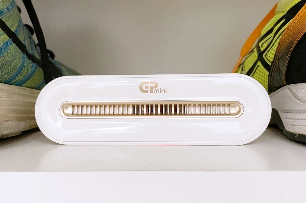 紫外線消毒燈有用嗎？GPLUS 紫消燈開箱心得&使用注意事項，防疫神器團購優惠