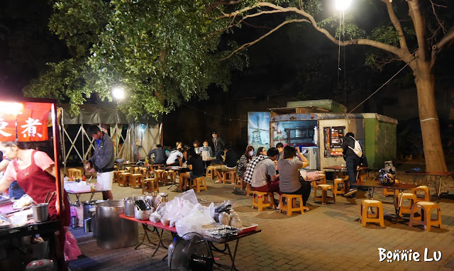 【台南‧東區】成大‧宵夜 小東路深夜食堂 "麻辣關東煮" 沾花生醬好好吃