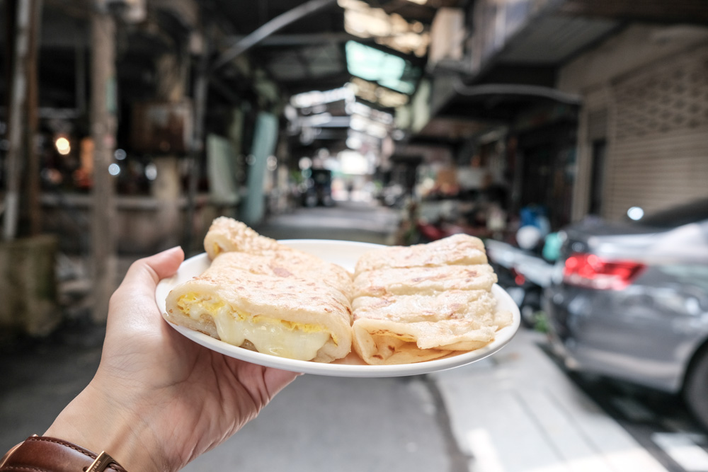 阿公阿婆蛋餅, 成大早餐, 小東路早餐, 小東路美食, 成大美食, 台南早餐, 台南粉漿蛋餅, 台南古早味