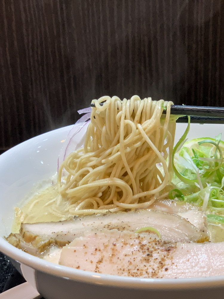 麵屋青鳥, 台南美食, 台南拉麵, 台南鹽味拉麵, 崇德路美食, 台南市立醫院美食, 崇德路拉麵