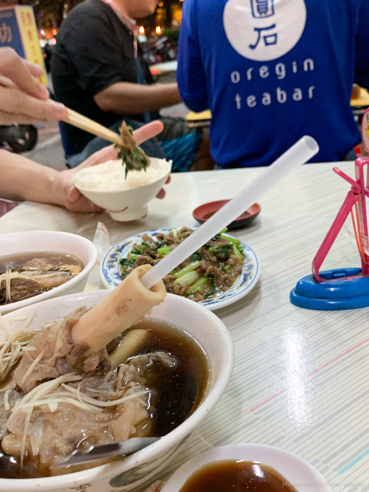 清香羊肉 台南羊肉推薦，超美味軟嫩羊排骨，免費續當歸湯！還有羊肉爐！