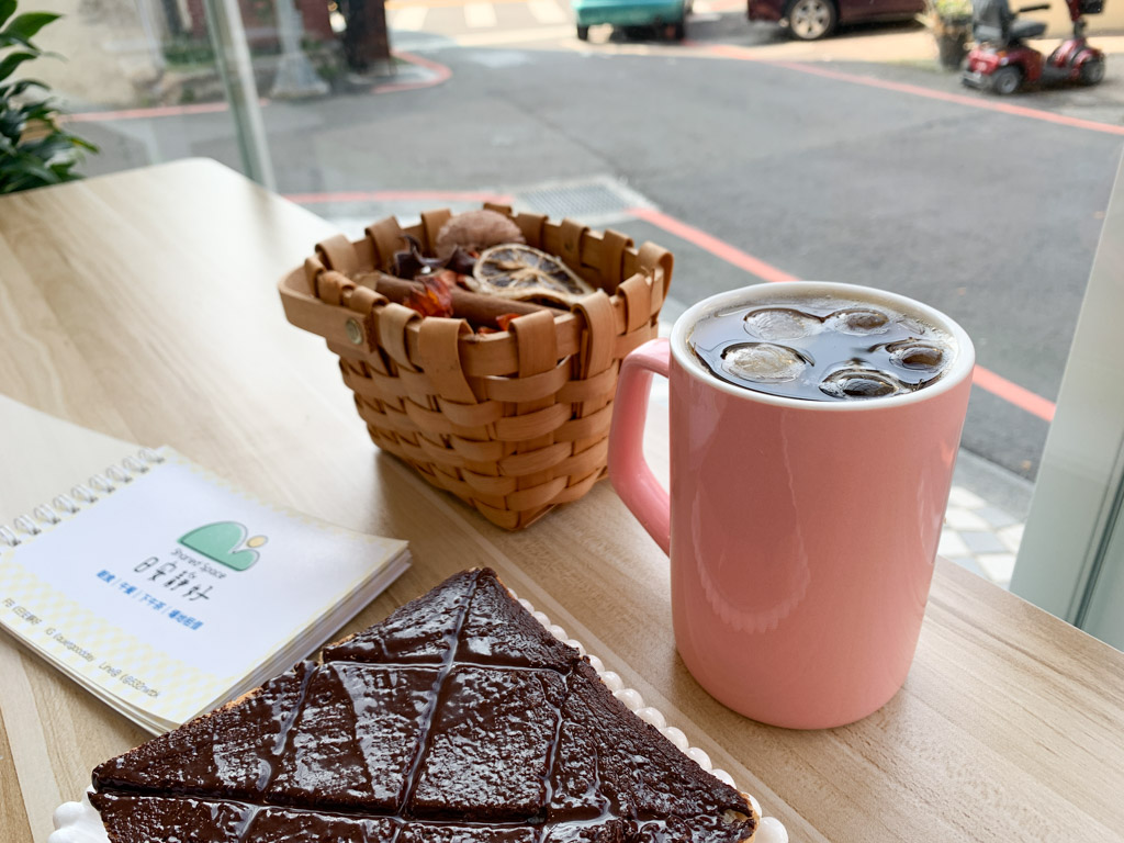 日安靜好，隱密巷弄的嘉義義教街小巷中的早餐店，近耐斯商圈、嘉基