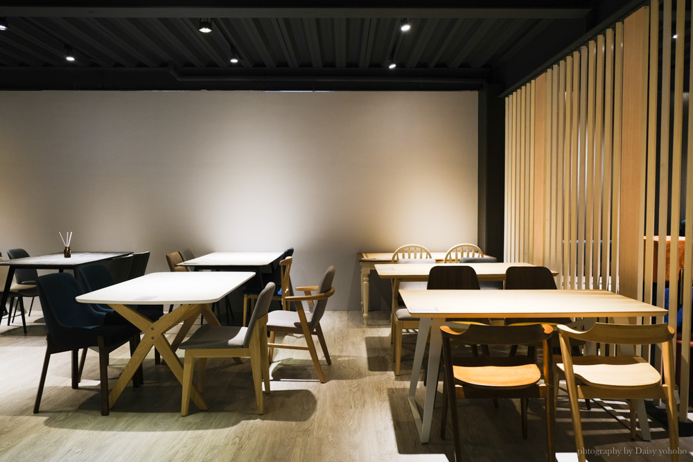 米拉居家, MILA CASA, 高雄沙發推薦, 高雄平價家具, 高雄傢俱, 米拉之家餐桌