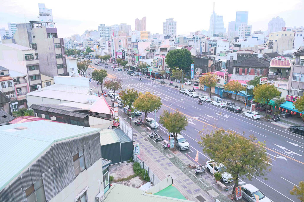 艾睏設計行旅, 台南民宿, 台南住宿, 摩洛哥風格平價住宿, 台南海安路住宿