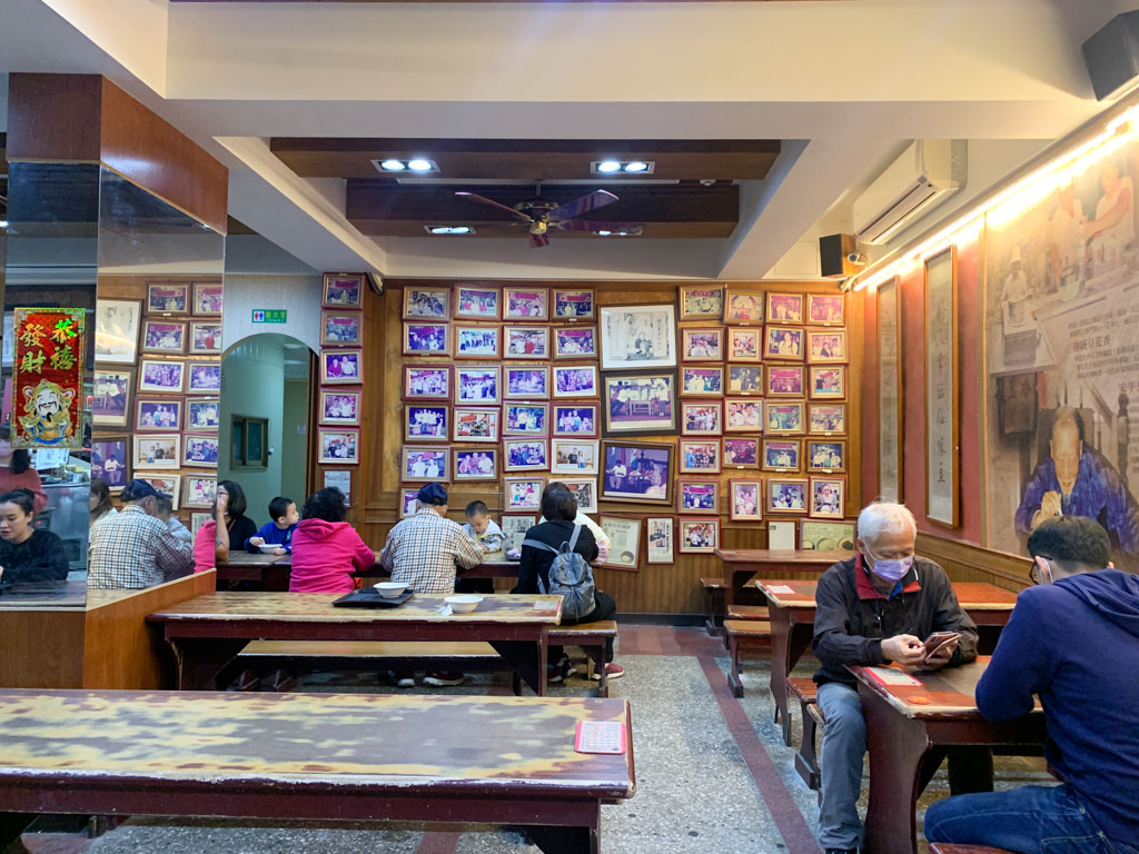 同記安平豆花創始店，臺南正宗安平豆花就是這間～玩安平必吃的豆花名店！