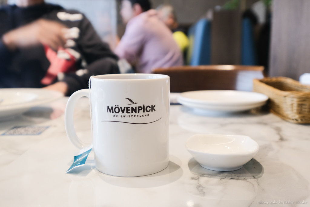 莫凡彼台南南紡店 Mövenpick Café，松露燉飯、奶油義大利麵都好吃欸！
