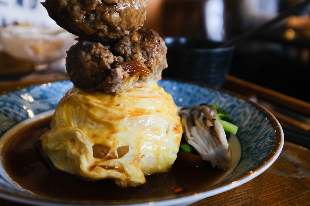 森川洋食二番部, 楠梓美食, 楠梓日式咖哩, 高雄蛋包飯, 紅酒醬漢堡排, 高雄乾咖哩飯