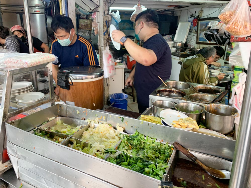 頭家雞肉飯, 嘉義便宜雞肉飯, 嘉義東市場雞肉飯, 嘉義東市場美食, 嘉義美食, 頭家火雞肉飯