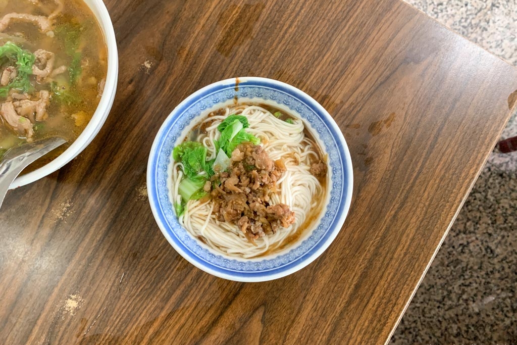 仁德忠味麵館, 仁德美食, 仁德麵館, 台南榨菜肉絲麵, 台南好吃乾麵