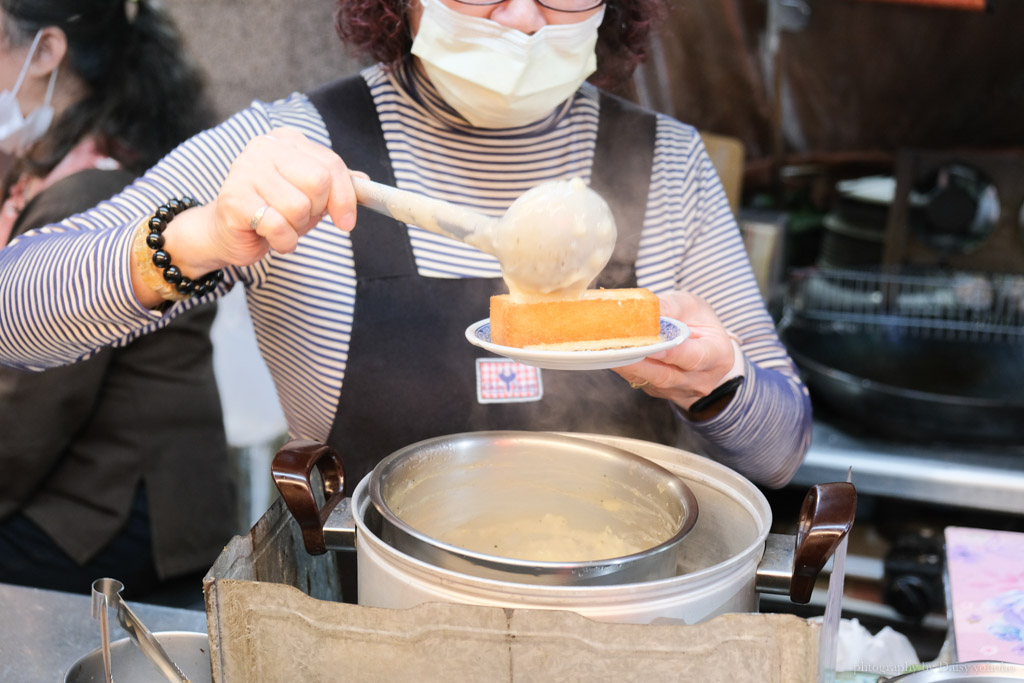 王城迷你棺財板, 安平棺材板, 台南棺材板, 安平美食, 安平小吃, 台南特色小吃