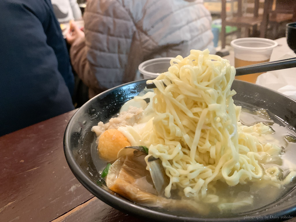 吉食鍋燒丼飯, 南紡附近美食, 台南平價鍋燒意麵, 剝皮辣椒鍋燒蒸煮麵, 裕農路美食