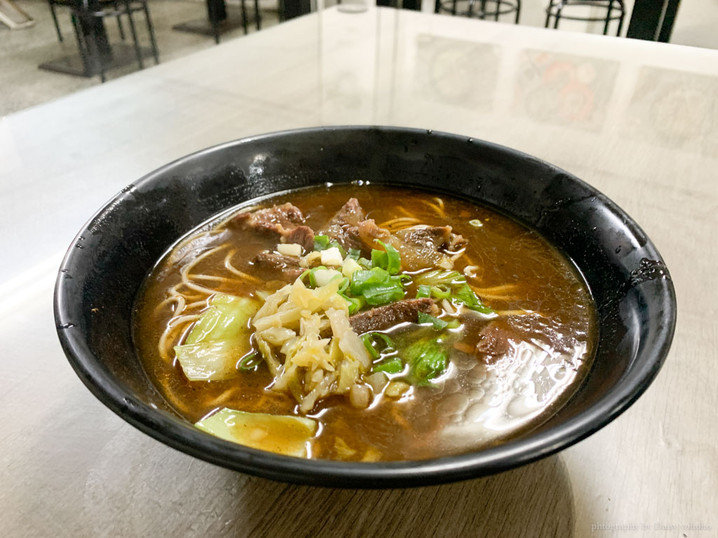 小老廣牛肉麵, 富農街美食, 富農街牛肉麵, 台南東區平價牛肉麵, 台南牛肉麵, 富農街麵店