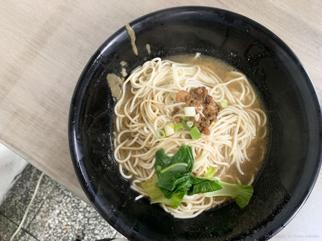 小老廣牛肉麵, 富農街美食, 富農街牛肉麵, 台南東區平價牛肉麵, 台南牛肉麵, 富農街麵店