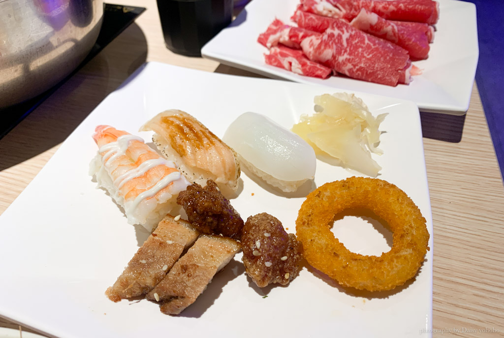 饗麻饗辣, 饗麻饗辣國賓旗艦店, 台南火鍋吃到飽, 台南麻辣火鍋, 台南自助buffet, 螃蟹吃到飽, 虱目魚吃到飽, 活蝦吃到飽