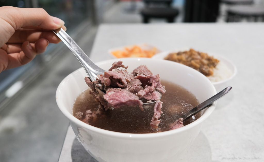 文章牛肉湯, 南紡附近美食, 東寧路美食, 台南牛肉湯, 南紡文章牛肉湯, 文章牛肉湯菜單