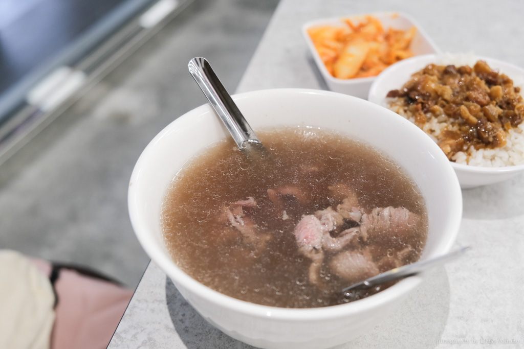 文章牛肉湯, 南紡附近美食, 東寧路美食, 台南牛肉湯, 南紡文章牛肉湯, 文章牛肉湯菜單