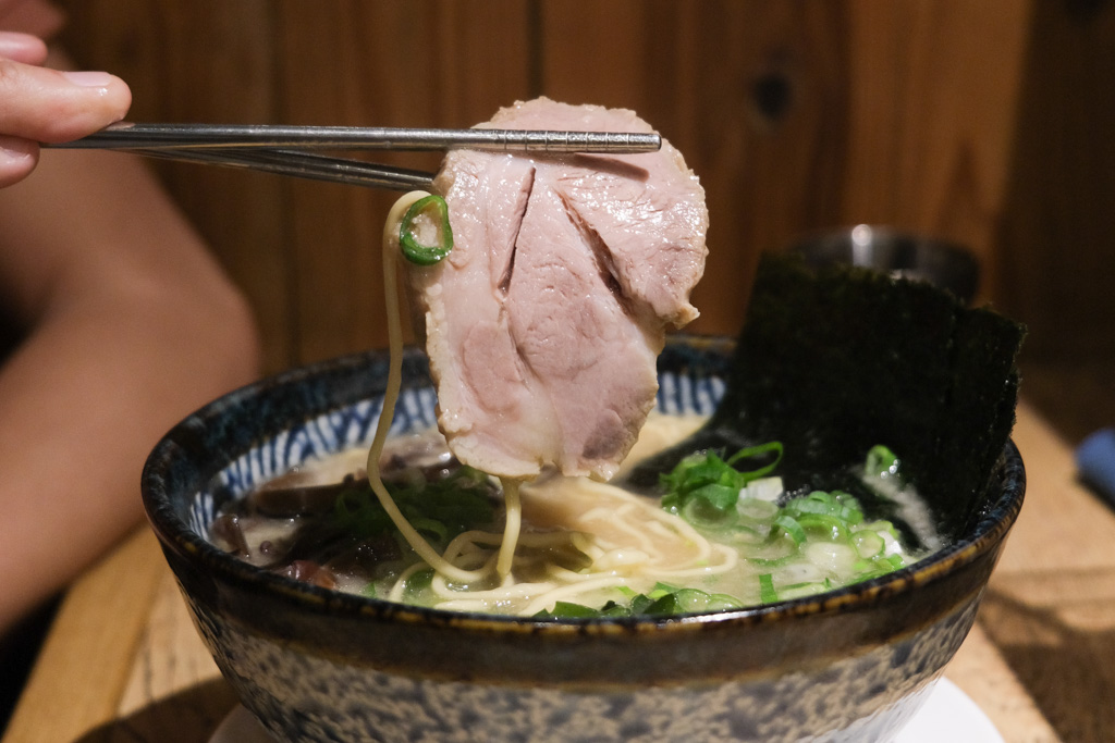 [食記] 台南 八峰亭日式拉麵 濃濃日本氛圍