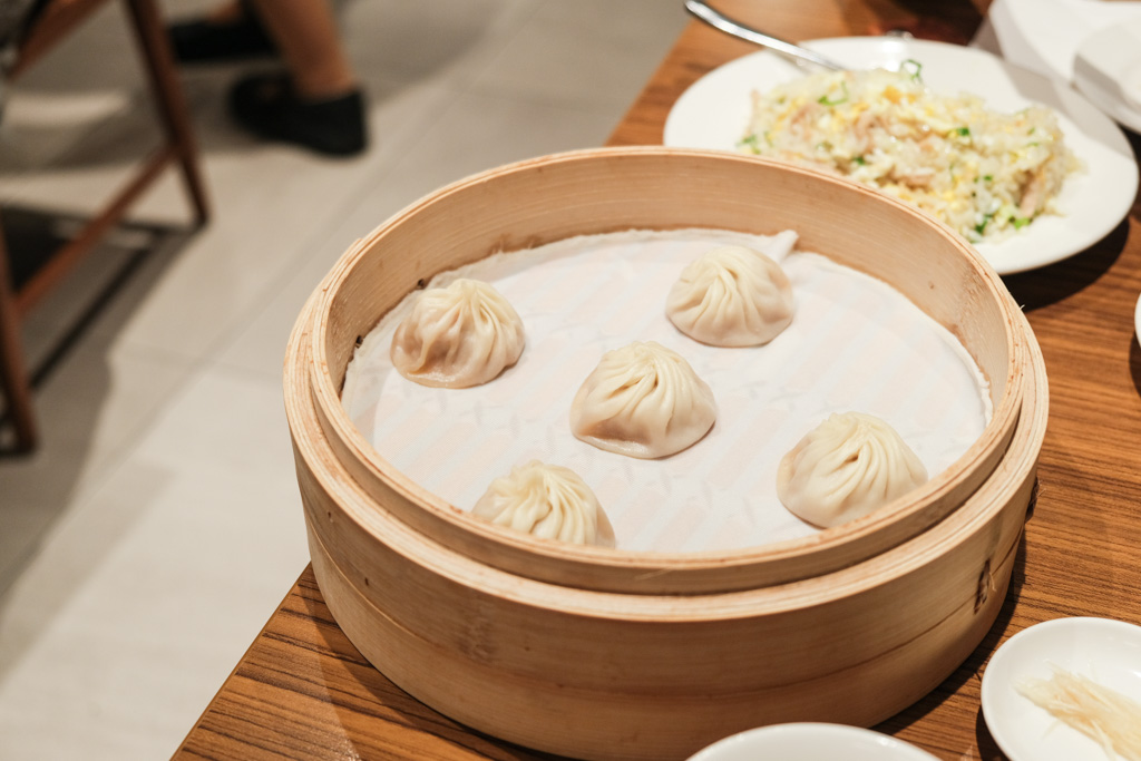 高雄鼎泰豐, 漢神巨蛋美食, 米其林一星, 高雄鼎泰豐推薦, 鼎泰豐流沙包, 鼎泰豐小籠包