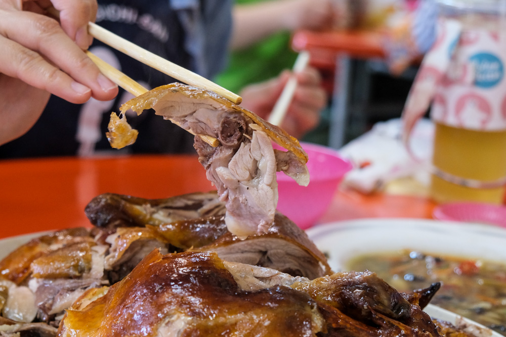 福伯黃金雞, 紫南宮美食, 竹山美食, 南投美食, 南投甕仔雞, 紫南宮甕窯雞