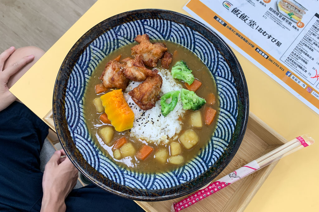 飯飯堂台南仁德店, 仁德美食, 沖繩飯糰, 仁德飯糰, 仁德咖喱飯, 仁德雞唐揚