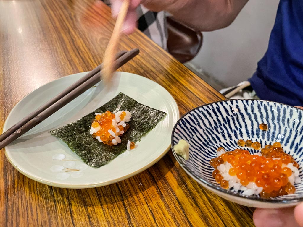 澐·壽司 Sushi Bar 握壽司、丼飯專賣店，當日新鮮食材上桌，近南紡購物中心