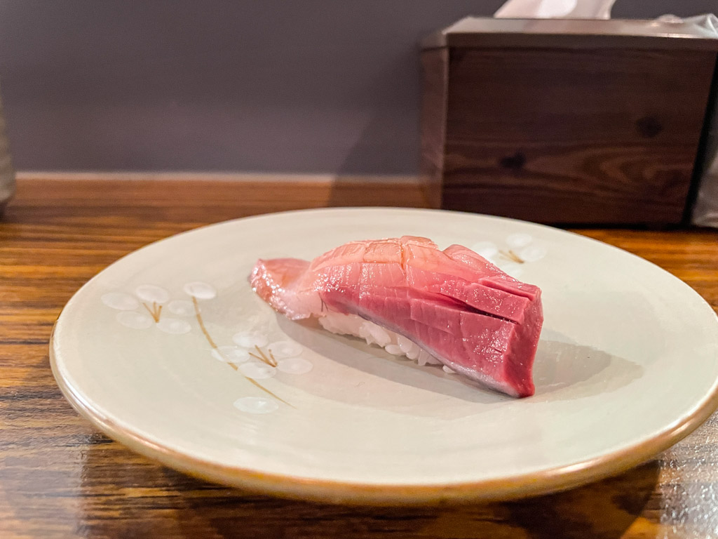 澐·壽司 Sushi Bar, 南紡購物中心附近美食, 莊敬路美食, 台南東區美食, 台南日本料理, 台南無菜單料理, 台南握高級壽司