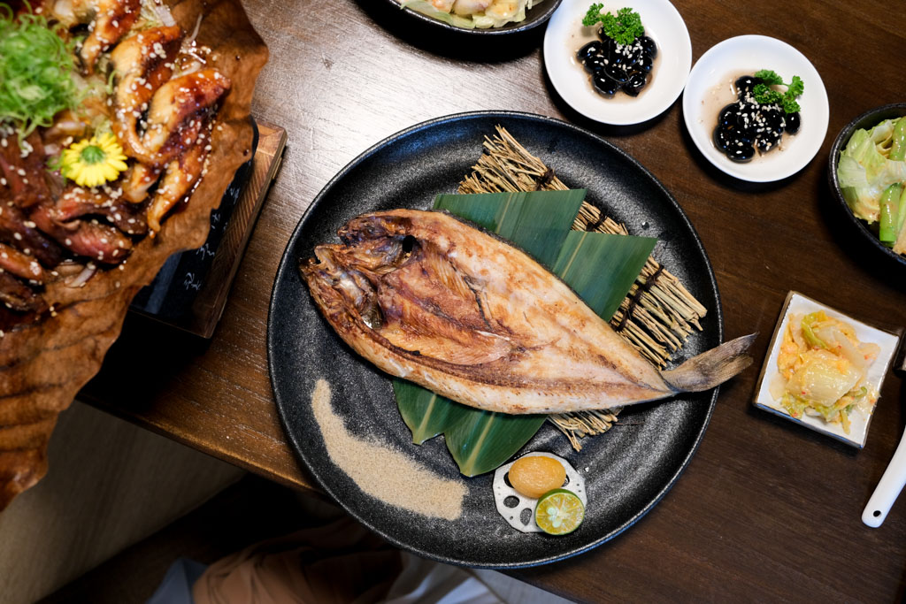 千汌日本料理｜狗狗驚喜握壽司！免費寵物鮮食餐～台中寵物友善餐廳大推薦！