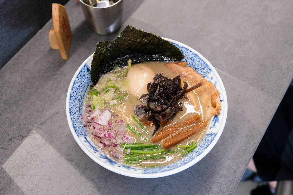 漣戶拉麵, 莊敬路美食, 台南拉麵, 台南東區拉麵, 台南濃厚豚骨煮干拉麵, 台南東區美食, 台南國賓戲院美食, 南紡附近美食