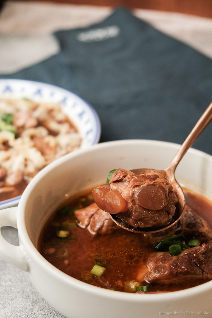 純煉｜紅燒軟骨肉、辣豆瓣軟骨肉，入口即化的膠質感，防疫美食開箱團購！