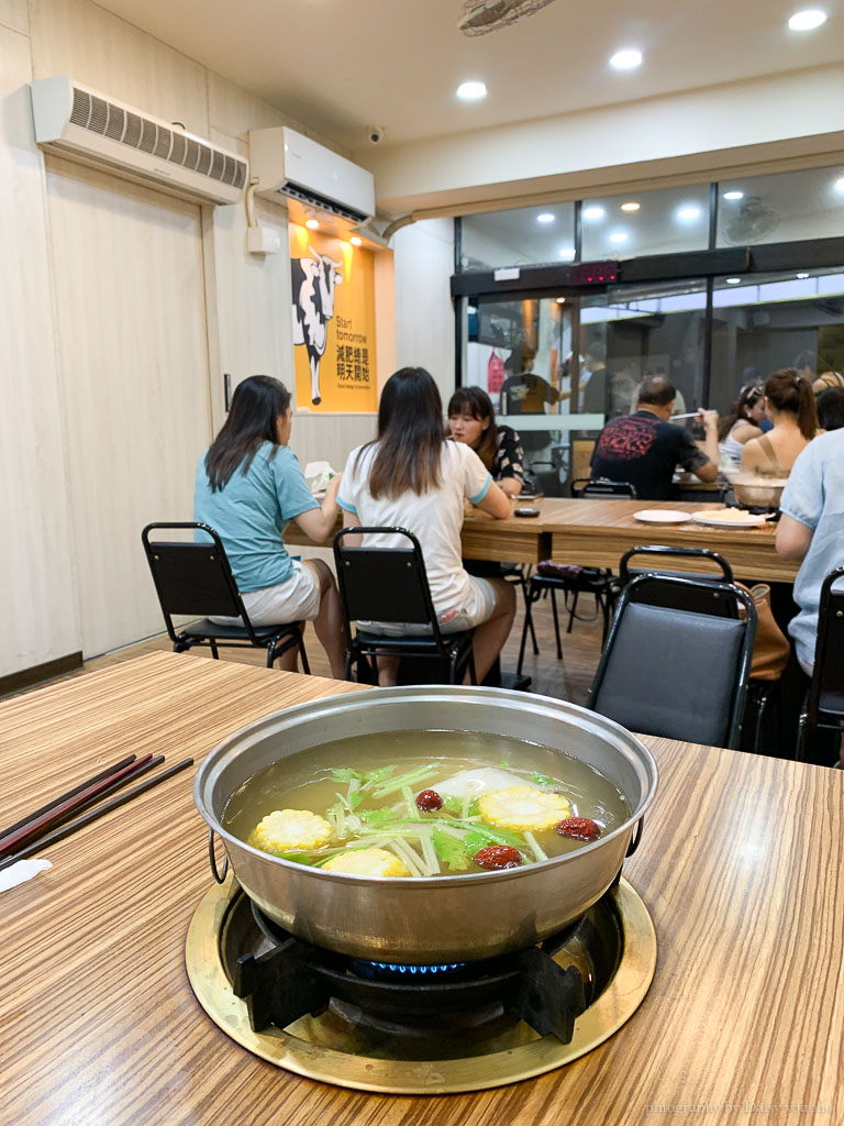 阿財牛肉湯, 阿財牛肉火鍋, 台南隱藏版美食, 安平美食, 阿財牛肉湯分店, 台南溫體牛, 安平牛肉湯