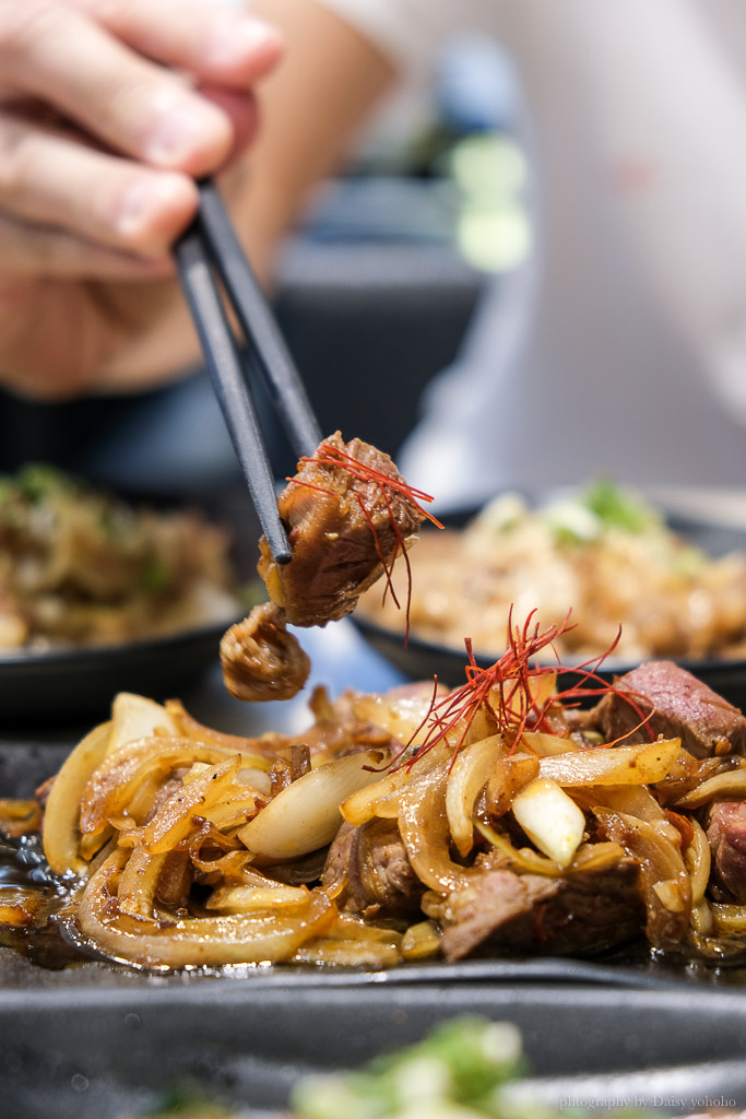 敲之助鉄板焼き • 牛丼 • 洋食, 台南鐵板燒, 南紡美食, 後甲圓環美食, 台南東區平價鐵板燒