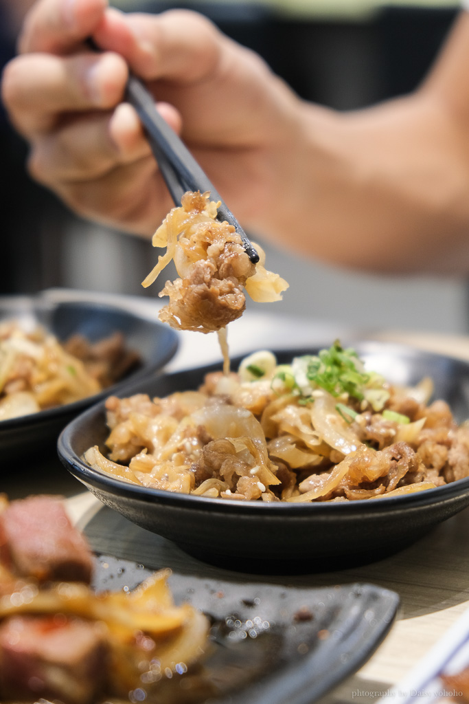 敲之助鉄板焼き • 牛丼 • 洋食｜南紡旁平價鐵板燒，內用白飯、湯品、飲料無限續！