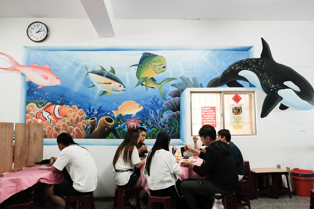 恆春後壁湖海鮮餐廳「阿興生魚片」墾丁超高C/P值海產店，百元吃20片生魚片！