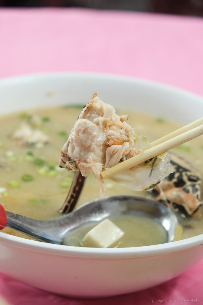 恆春後壁湖海鮮餐廳「阿興生魚片」墾丁超高C/P值海產店，百元吃20片生魚片！