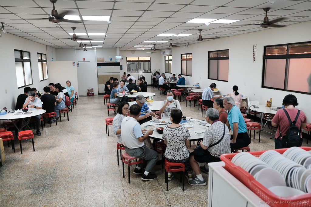 南投中興新村美食「梅園餡餅粥」，近40年的眷村老味道、北方麵食館